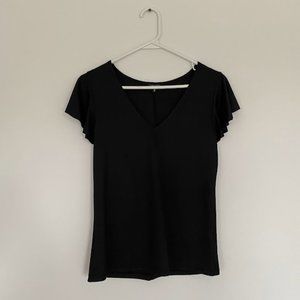 2/$20❤️ | Dynamite Black V-Neck Top